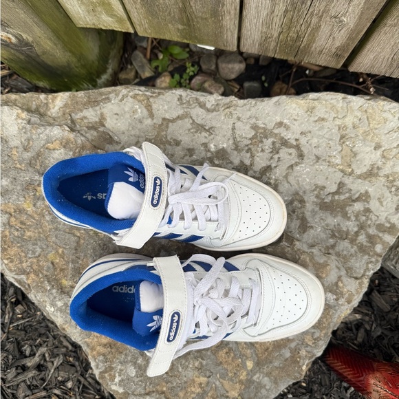 Adidas - Forum Low - Picture 2 of 4